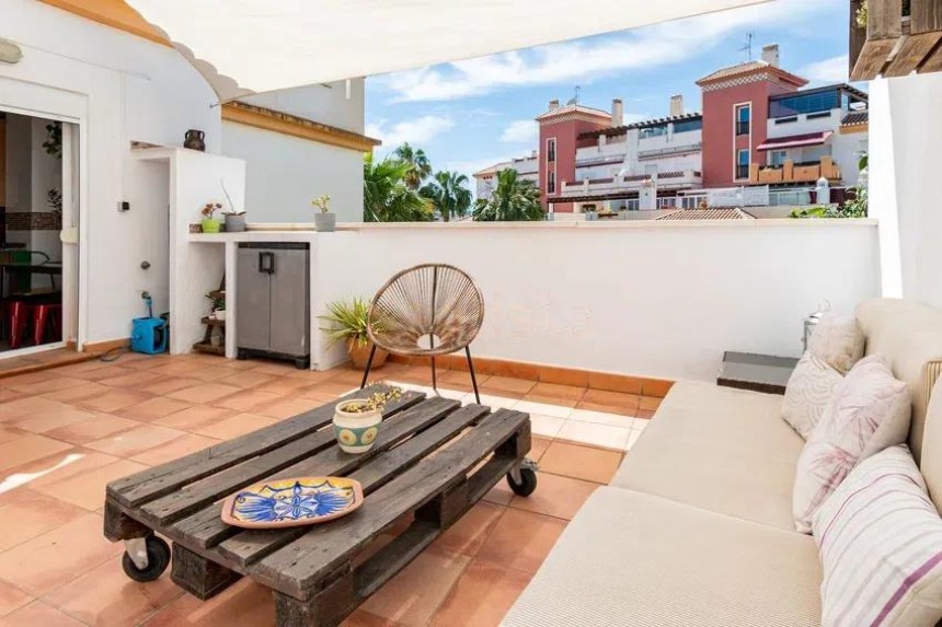 Apartamento en venta en Caleta de Vélez