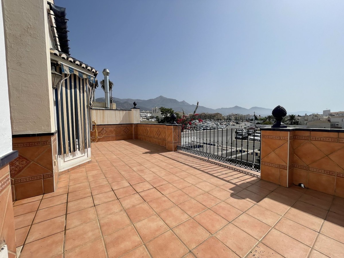 Villa for sale in Nerja