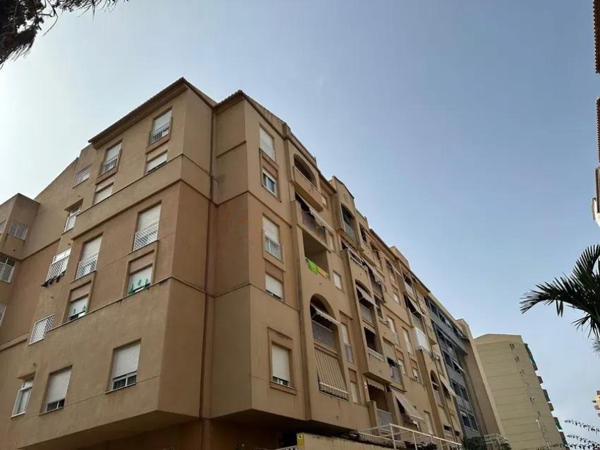 Apartamento en venta en Almuñécar