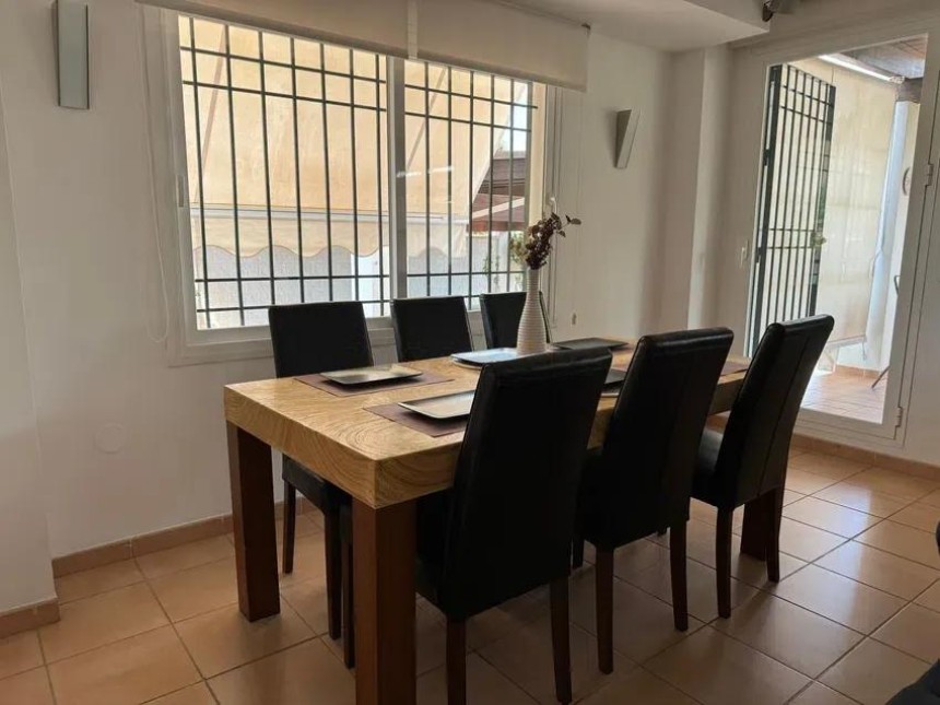 Villa en venta en Churriana (Málaga)